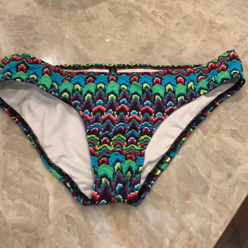 NWOT Lili Blu‎ darling Bikini bottoms!